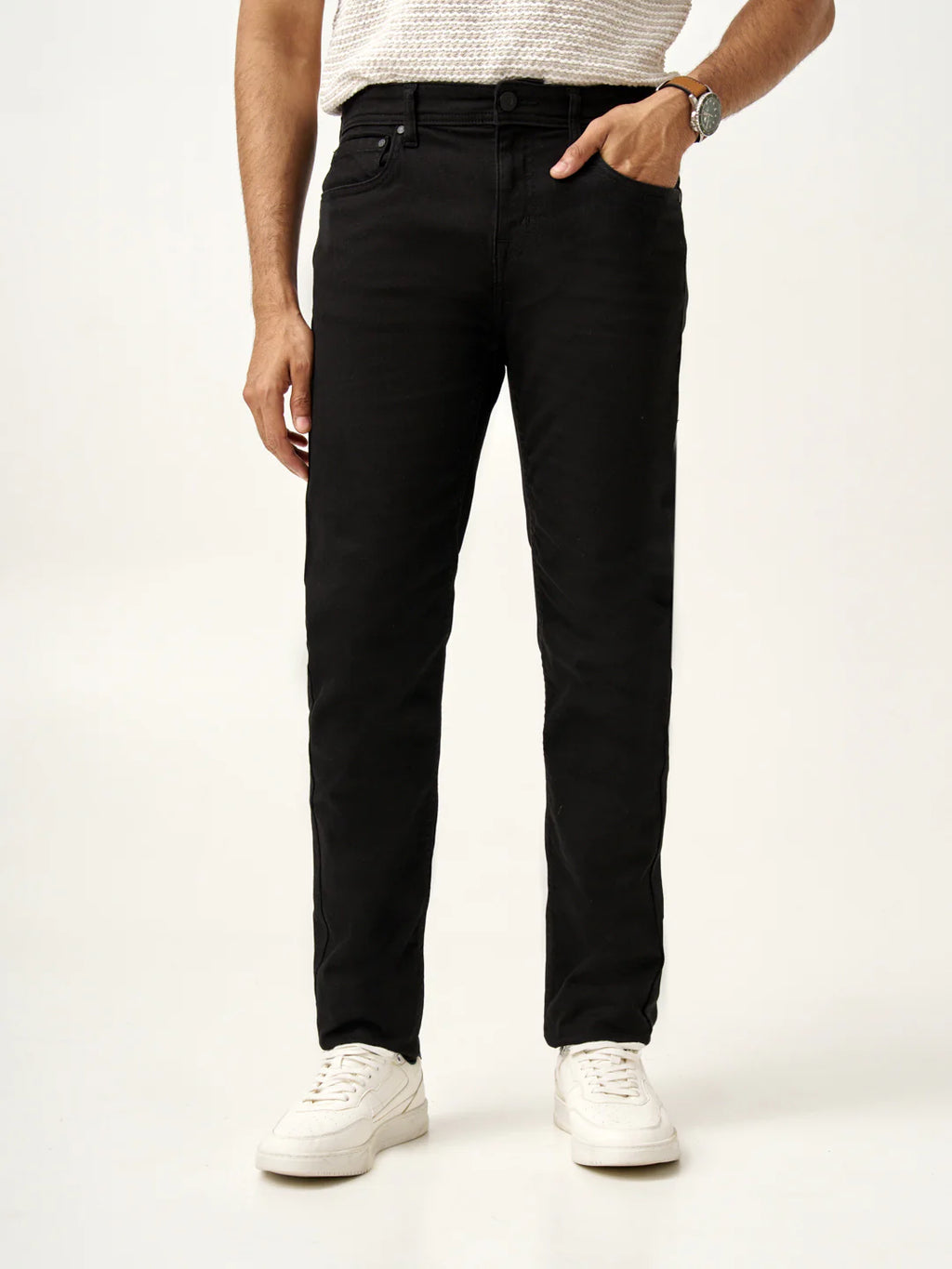 Men’s Classic Black Slim-Fit Jeans